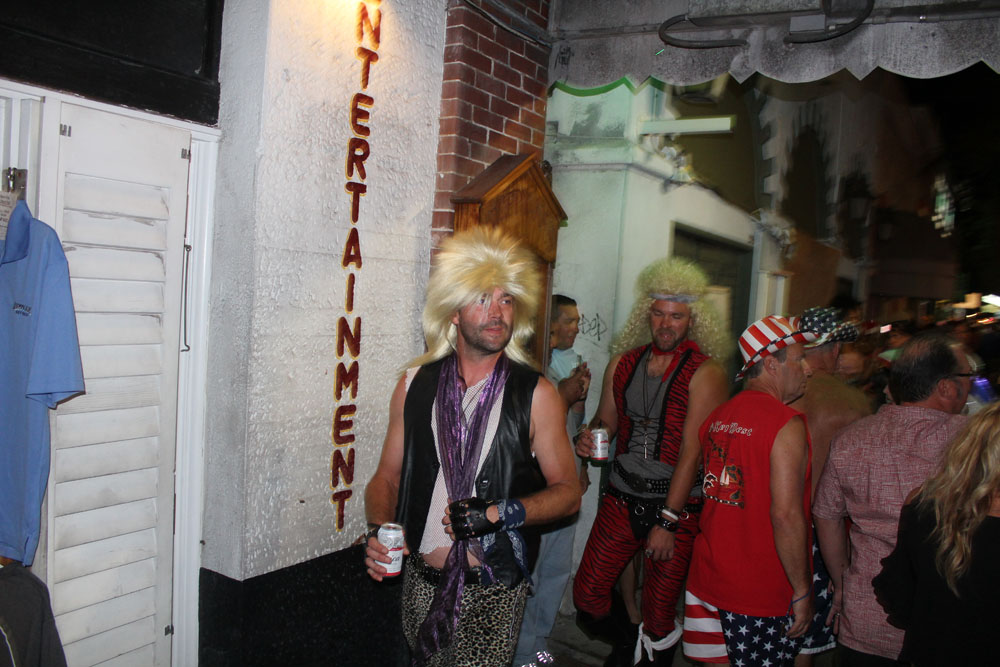 Love 2 Glow 2017 photo - Duval Street, Key West